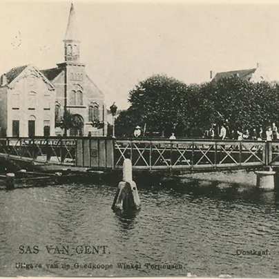 Kanaal en sluizen